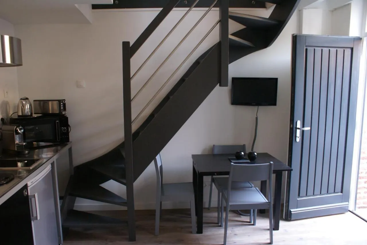 La Cour Soubespin Bed & Breakfast Lille