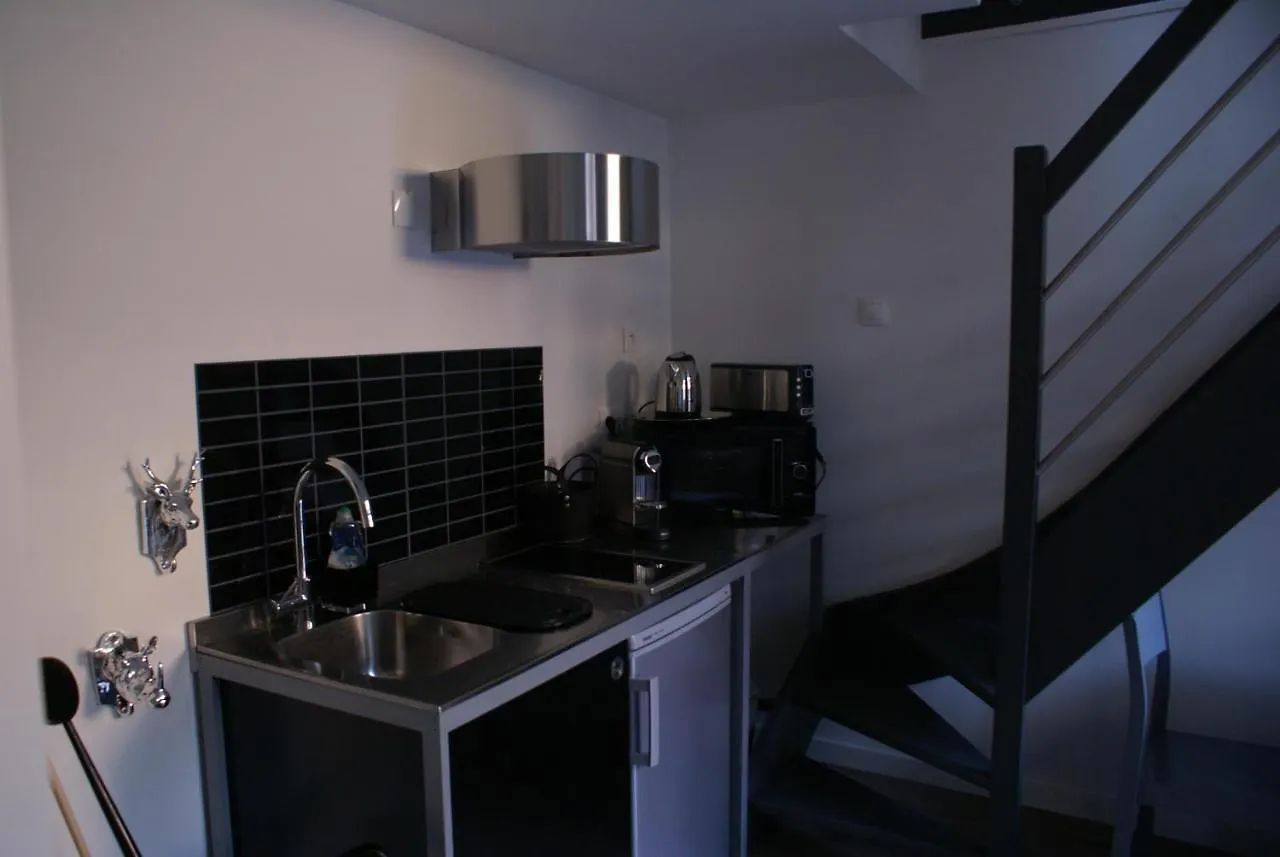 La Cour Soubespin Bed & Breakfast Lille France