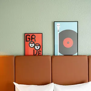 *** Hotel Ibis Gare De Lyon Ledru Rollin France